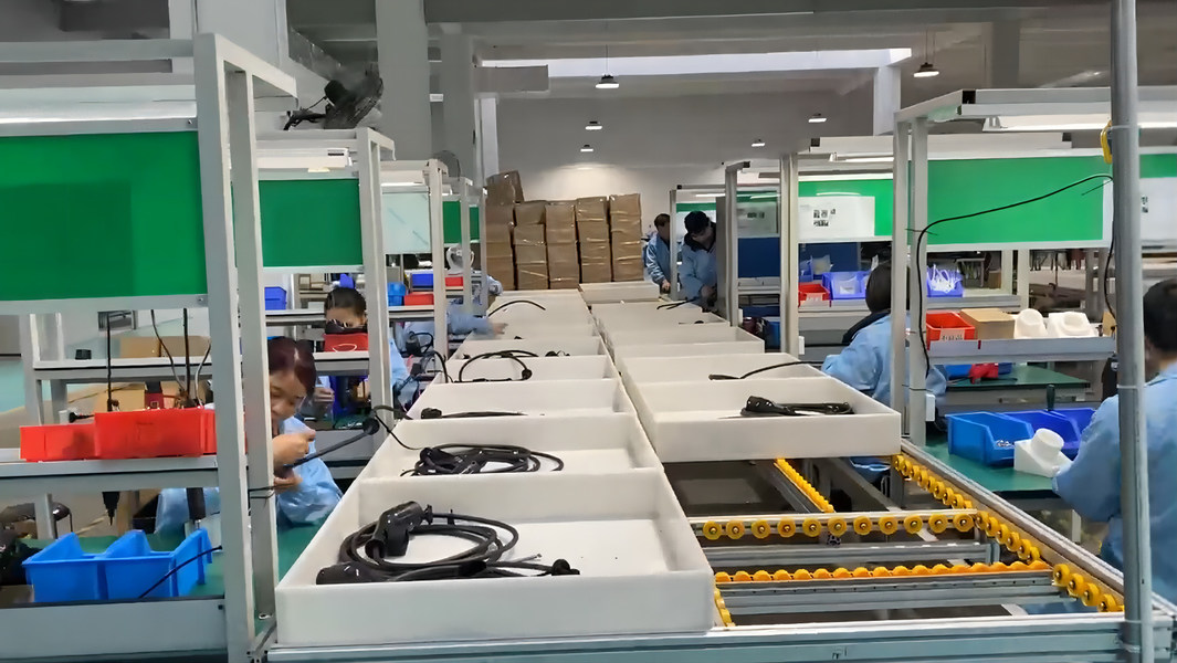 Chengdu Sixpence Technology Co.,Ltd. ligne de production du fabricant