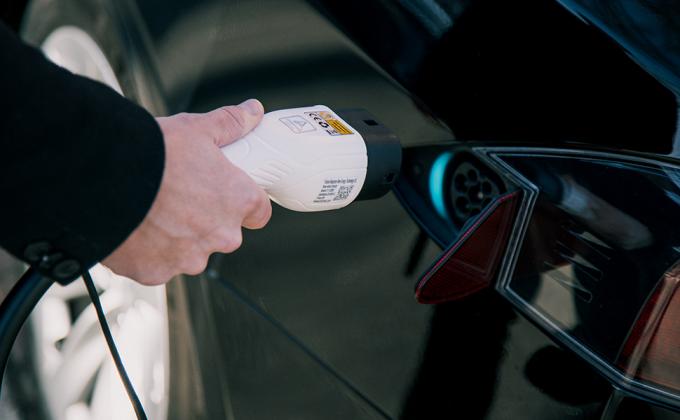 Type 2 à type 2 Mode 3 câble de charge de voiture électrique 1 / 3 phase 3.6KW 7KW 11KW 22KW 4