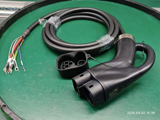 New Sixpence CCS2 DC 80A 150A 200A 7 Meters EV Fast Charging Cable for EV DC Charging Station Use